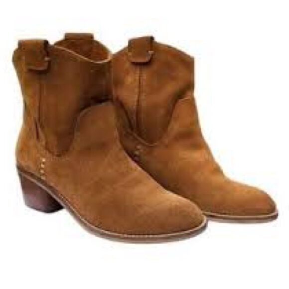 DV Dolce Vita grayden slouchie suede leather ankle boots 8 - Picture 1 of 10